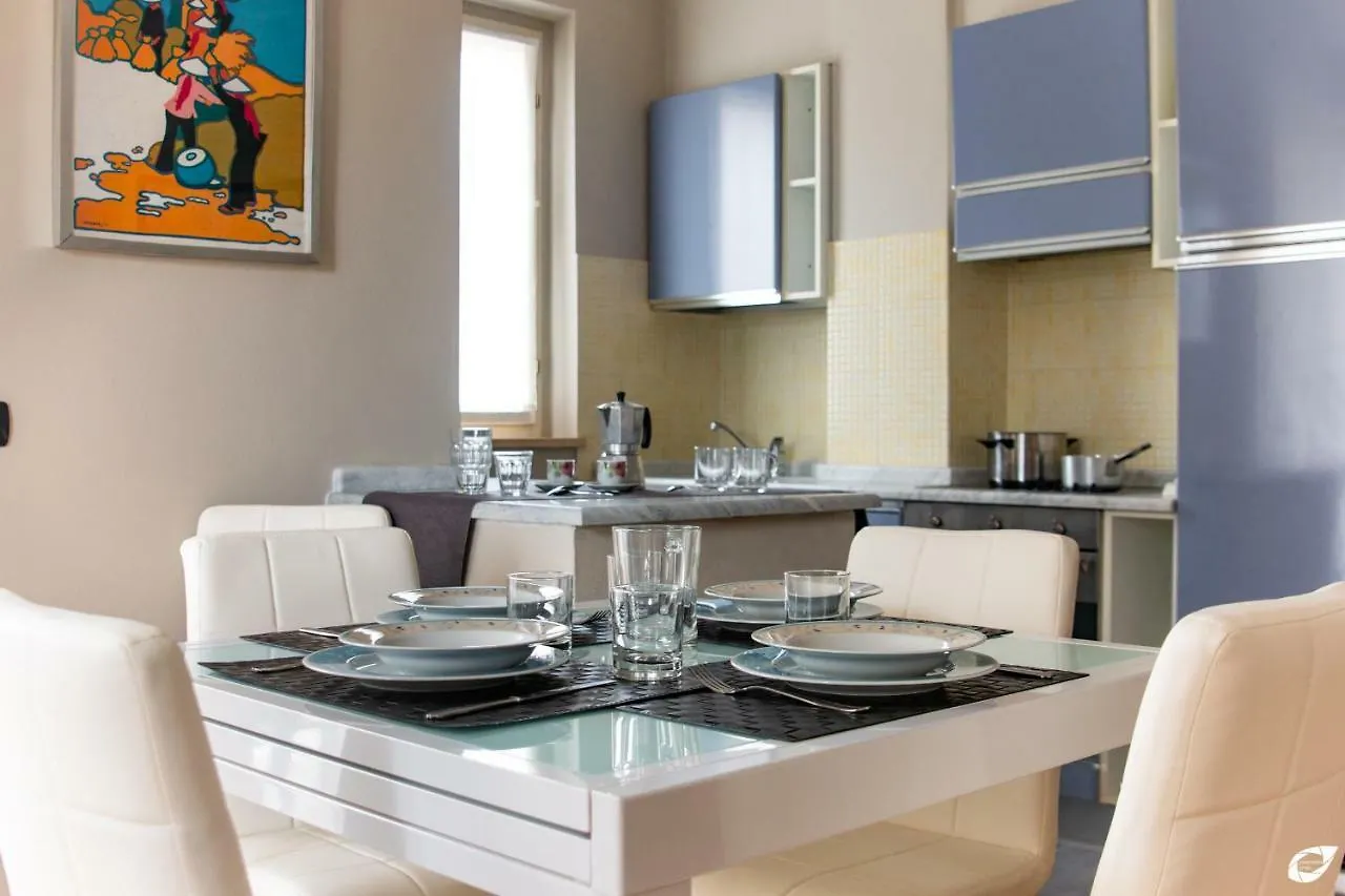 Apartment 2-Bedroom Apt, With Balcony & Aircondition - 50 M From The Beach Marina di Pietrasanta Italy