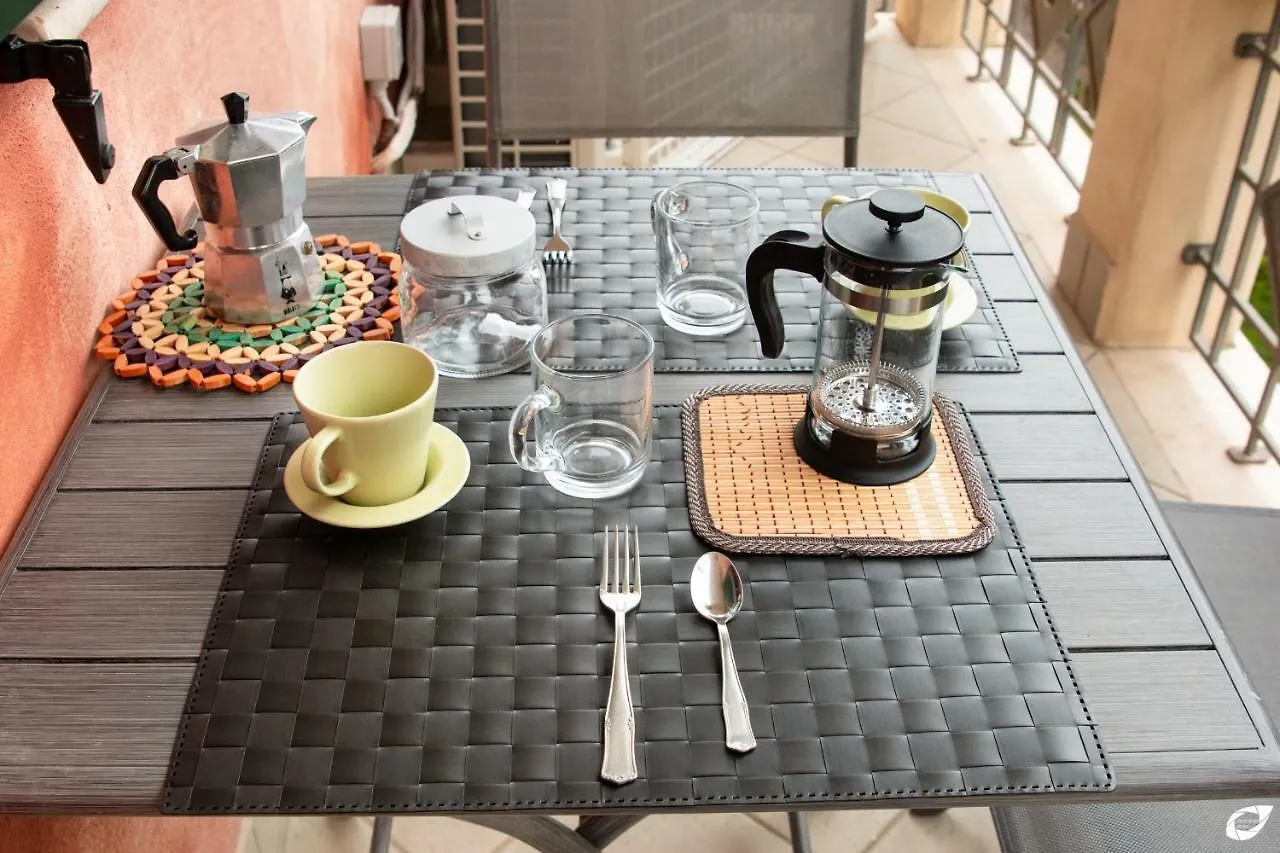 Apartment 2-Bedroom Apt, With Balcony & Aircondition - 50 M From The Beach Marina di Pietrasanta
