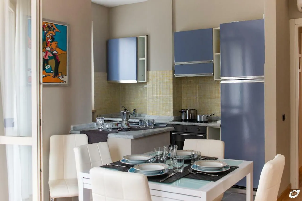 2-Bedroom Apt, With Balcony & Aircondition - 50 M From The Beach Marina di Pietrasanta 0*,